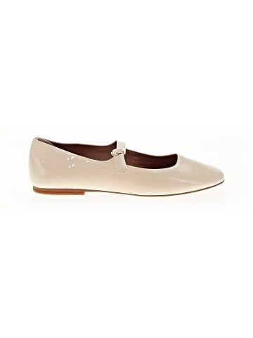Linea Paolo Flats (view 1)