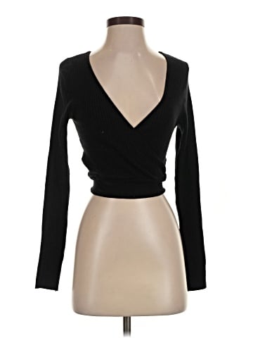 Kendall & Kylie Long Sleeve Top (view 1)