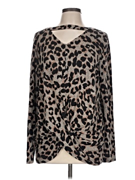 24/7 Maurices Pullover Sweater (view 1)