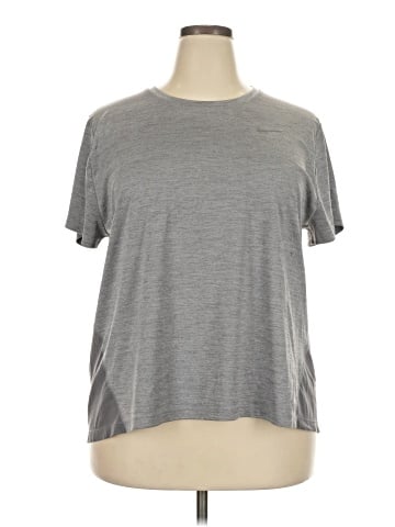 Nike Active T-Shirt (view 1)