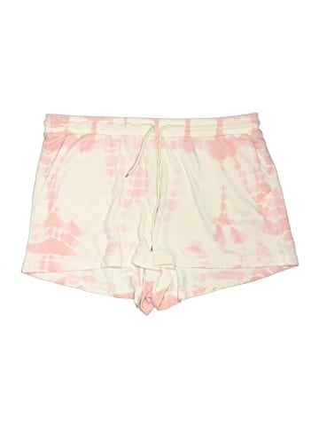 Gap Shorts (view 1)