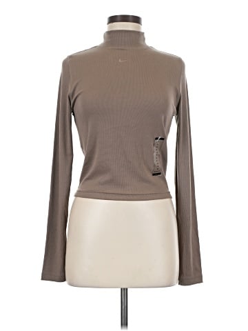 Nike Long Sleeve Top (view 1)