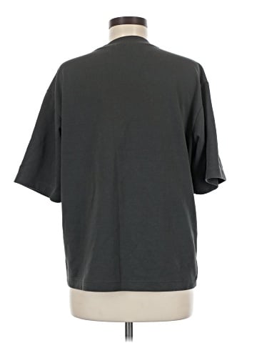 Uniqlo U Short Sleeve T-Shirt (view 2)