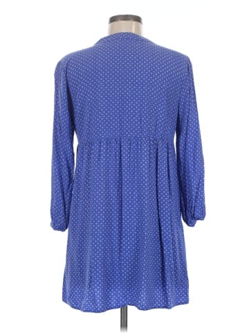 Old Navy Casual Dress (view 2)