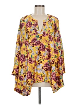 Molly Bracken 3/4 Sleeve Blouse (view 1)