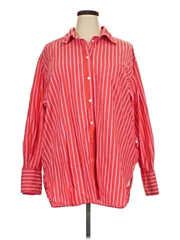 Gap Long Sleeve Button-Down Shirt (view 1)