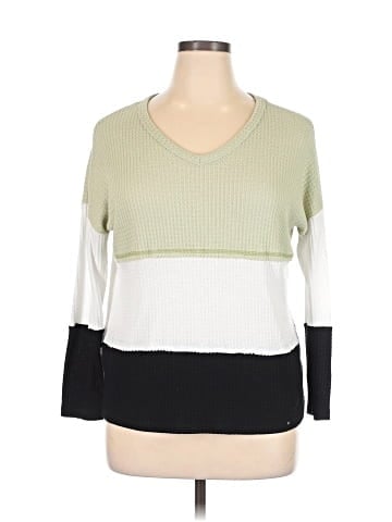 Cherish Pullover Sweater (view 1)