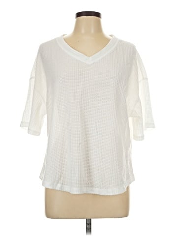 Unbranded 3/4 Sleeve T-Shirt (view 1)