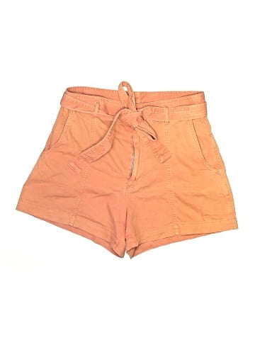 Gap Shorts (view 1)