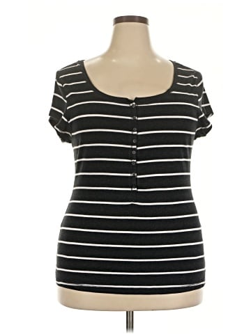 Perfect Short Sleeve Henley (view 1)