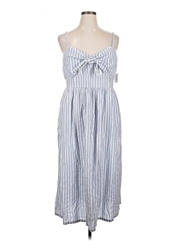 Old Navy Casual Dress (view 1)