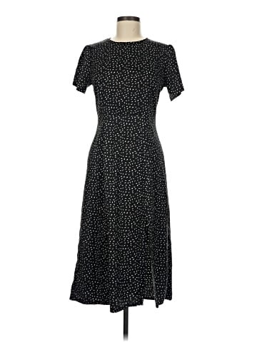 Urban Outfitters Casual Dress (view 1)