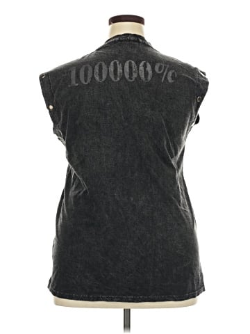 Fashion Sleeveless T-Shirt (view 2)