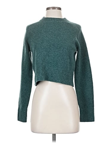 Universal Thread Turtleneck Sweater (view 1)