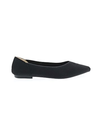 Unbranded Flats (view 1)