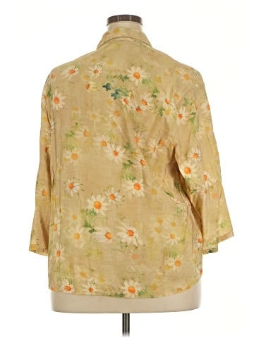 Unbranded 3/4 Sleeve Button-Down Shirt (view 2)