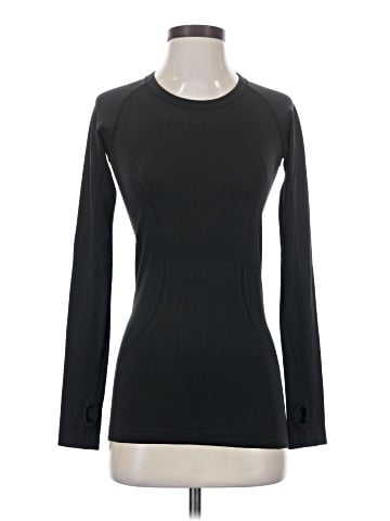 Lululemon Athletica Long Sleeve T-Shirt (view 1)