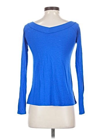 Sarin Mathews Long Sleeve T-Shirt (view 2)