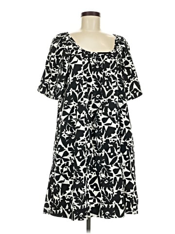 Free Assembly Casual Dress (view 1)