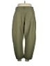Athleta Solid Green Cargo Pants Size 16 - photo 2