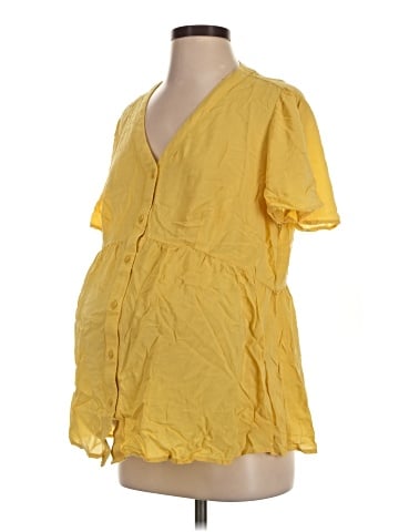 Isabel Maternity Short Sleeve Blouse (view 1)