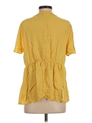 Isabel Maternity Short Sleeve Blouse (view 2)