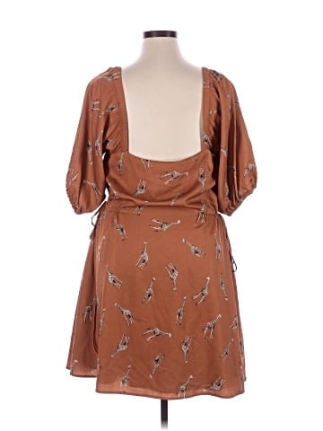 Hutch Casual Dress (view 2)