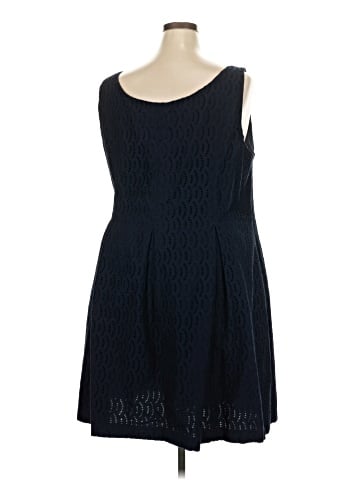 Lord & Taylor Casual Dress (view 2)