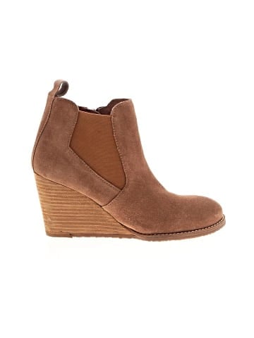 Diba Wedges (view 1)