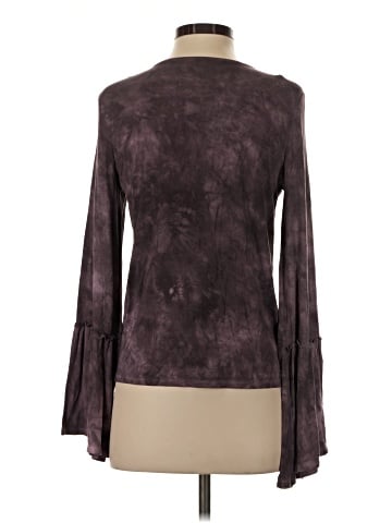 American Eagle Outfitters Long Sleeve Blouse (view 2)