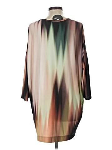 Alembika 3/4 Sleeve Blouse (view 2)