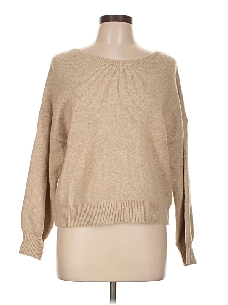 Pre-owned Old Navy Pullover Sweater In Tan