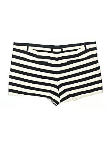 Gap Shorts (view 2)