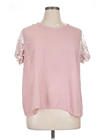 Charlotte Russe Short Sleeve Top (view 1)