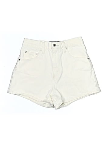 Levi's Shorts (view 1)