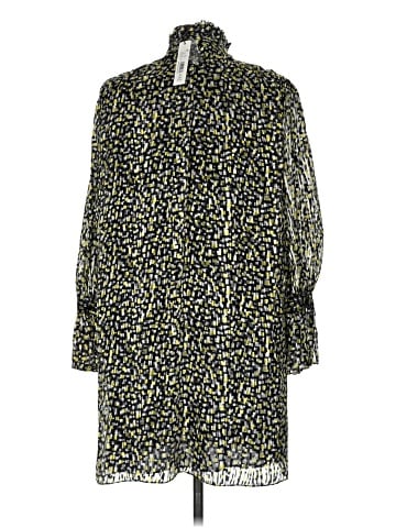 Alice + Olivia Casual Dress (view 2)