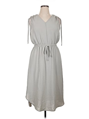 Betsey's Boutique Shop Casual Dress (view 1)