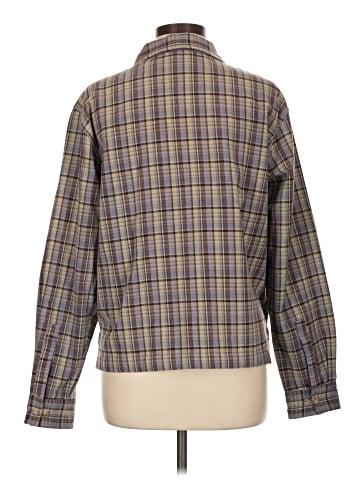 Generra Long Sleeve Button-Down Shirt (view 2)