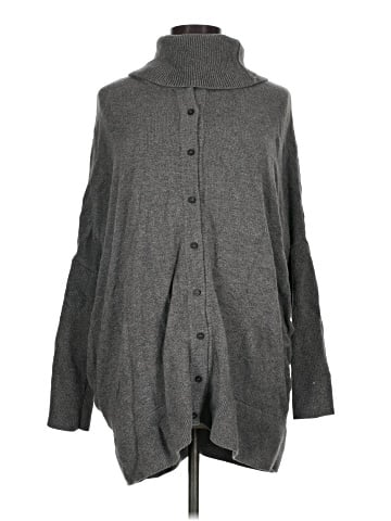 Vetta Long Sleeve Button-Down Shirt (view 1)