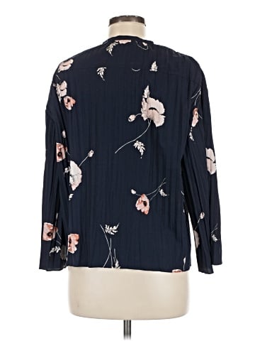 Vince. Long Sleeve Blouse (view 2)