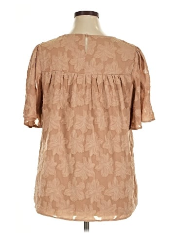 Dokotoo Short Sleeve Blouse (view 2)
