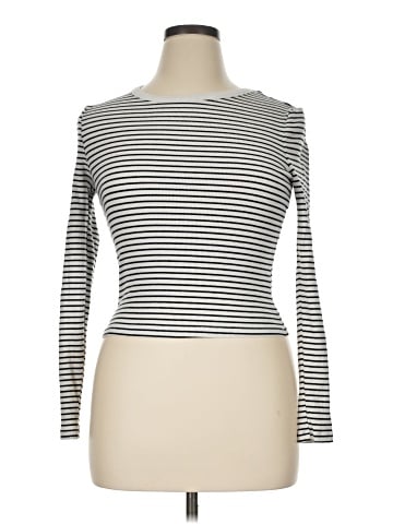 Elodie Cardigan (view 1)