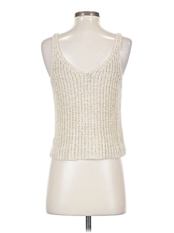 Moon & Madison Sleeveless Top (view 2)