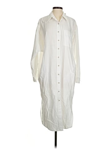 Universal Thread Casual Dress (view 1)