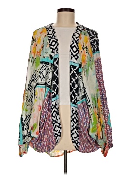 Akemi + Kin Kimono
