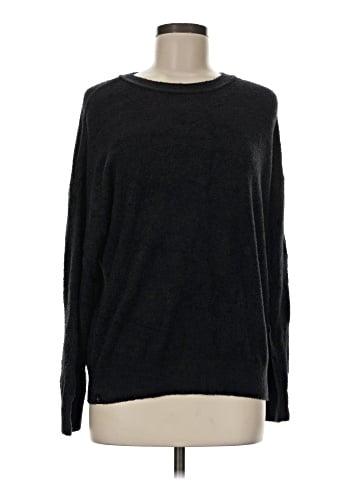 Barefoot Dreams Pullover Sweater (view 1)