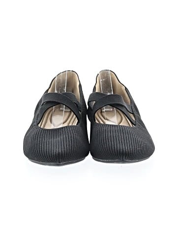 Unbranded Flats (view 2)