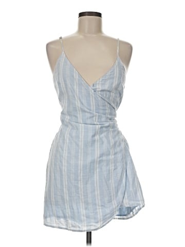 Abercrombie & Fitch Casual Dress (view 1)