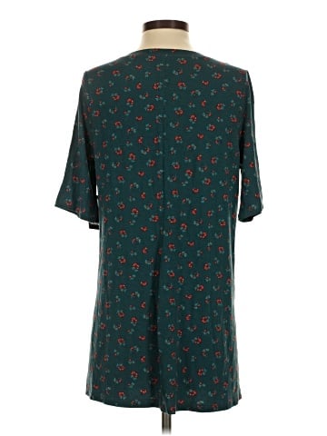 Torrid Short Sleeve T-Shirt (view 2)