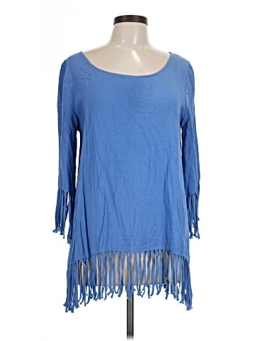Easel 3/4 Sleeve Blouse (view 1)